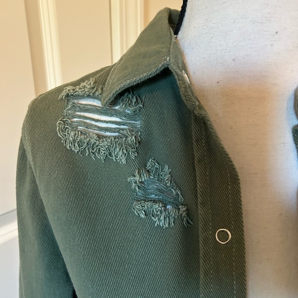 Army green denim, distressed, button-down jacket with collar - Picture 3 of 4